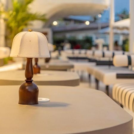 Living Room Beach Resort Морджим Экстерьер фото