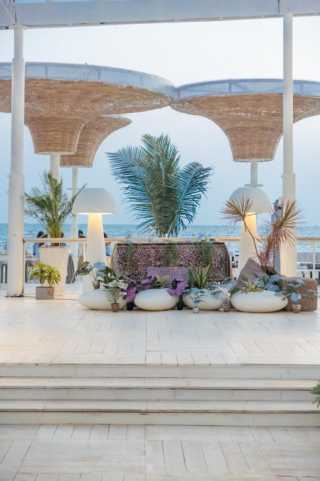Living Room Beach Resort Морджим Экстерьер фото